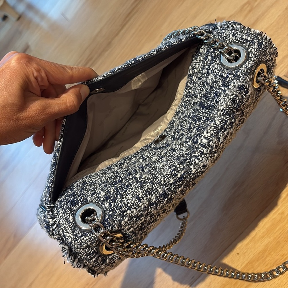 Michael Kors Sloan Large Admiral Tweed Shoulder Bag Navy Blue silver chevron - Picture 10 of 16